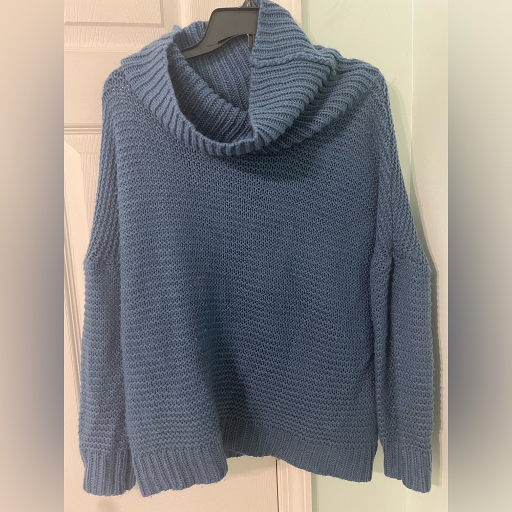 Super cute blue sweater